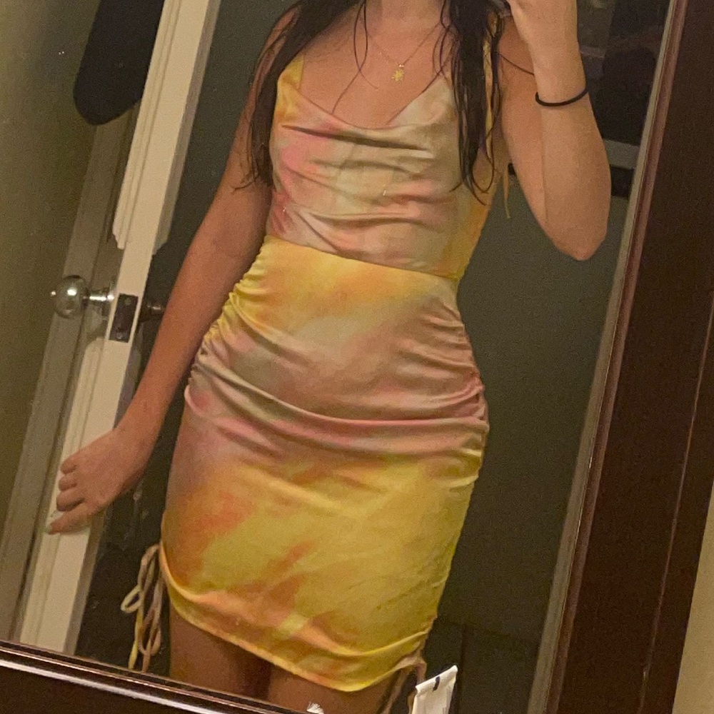 FASHION NOVA WOMANS DRESS XS